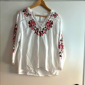 Embroidered Floral White Blouse